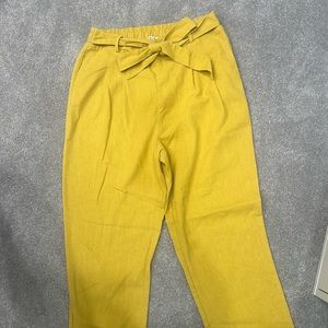Women linen pants. Size medium